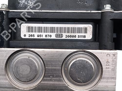 Used ABS pump PEUGEOT 308 I (4A_, 4C_) 1.6 HDi (112 hp) 32269919