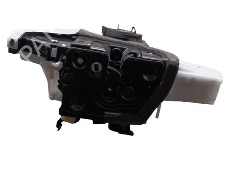 front-right-lock-renault-arkana-i-lcm_-ldn_-2019-32425045 main image