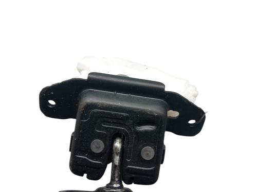 Used Tailgate lock TOYOTA YARIS (_P13_) [2010-2020]  25054793