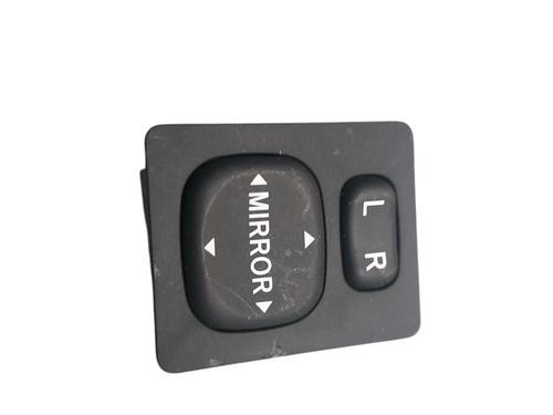 Used Mirror switch TOYOTA YARIS (_P13_) 1.5 Hybrid (NHP130_, NHP130) (101 hp) 25059460