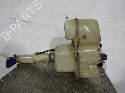 Used Windscreen washer tank VOLVO S80 I (184) 2.5 TDI (140 hp) 25084660