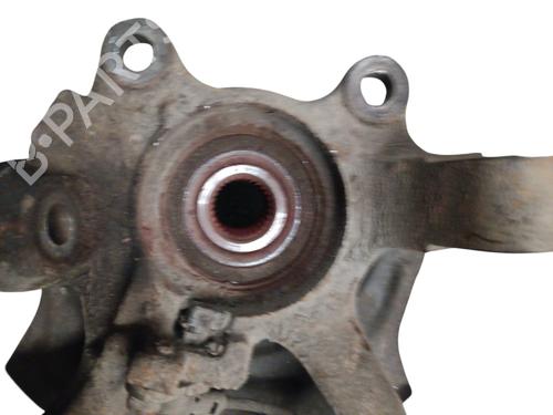 Right front steering knuckle NISSAN X-TRAIL I (T30) 2.2 Di 4x4 | BP25891094M26 
