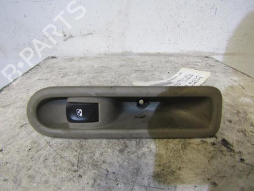 Used Right rear window switch Right rear window switch RENAULT CLIO III (BR0/1, CR0/1) 1.5 dCi (BR0H, CR0H, CR1S, BR1S) (106 hp) 25106438 25106438