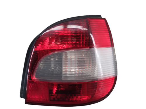 Używane Lampa tylna prawa RENAULT SCÉNIC I MPV (JA0/1_, FA0_) 1.6 (JA00, JA16, JA15, JA19, JA1V, JA2B, JA2C, JA0B,... (107 hp) 29335595