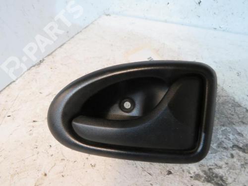 Used Rear right interior door handle Rear right interior door handle DACIA LOGAN MCV (KS_) 1.5 dCi (KS0K) (68 hp) 10607260 10607260