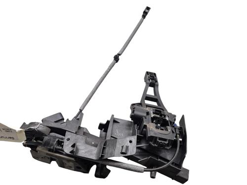 front-left-lock-ford-focus-iii-2010-2011-2012-2013-2014-2015-2016-2017-2018-2019-2020-25071560 main image