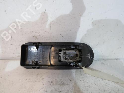 Used Right front window switch Right front window switch RENAULT SCÉNIC II (JM0/1_) 1.5 dCi (JM1E, JM16) (106 hp) 25094892 25094892