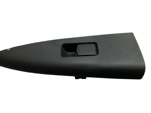 Used Right rear window switch NISSAN NOTE (E11, NE11) 1.5 dCi (86 hp) 25077654