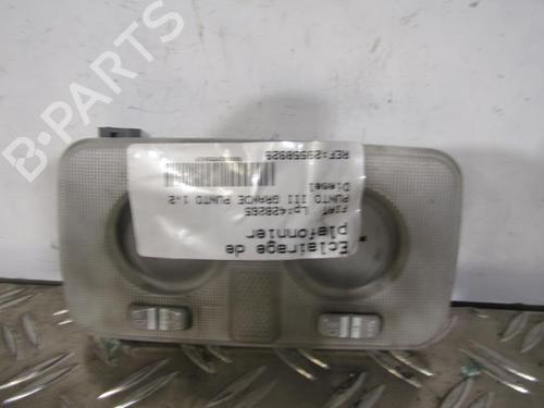 Used Interior roof light FIAT GRANDE PUNTO (199_) 1.3 D Multijet (199.AXD11, 199.AXD1A, 199.AXD1B,... (90 hp) 25084921