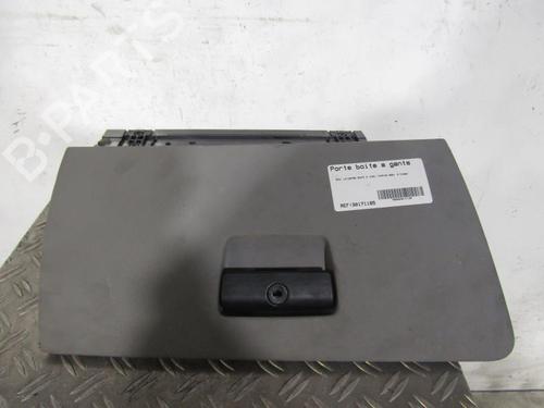 Used Glove box BMW 3 (E90) 320 d (163 hp) 25095760