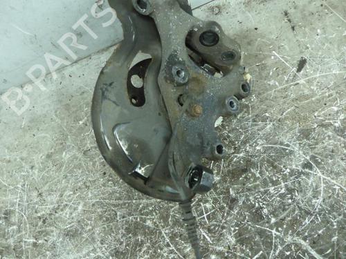 Used Left front steering knuckle Left front steering knuckle MERCEDES-BENZ C-CLASS Coupe (CL203) C 180 Kompressor (203.746) (143 hp) 25108891 25108891