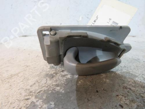 Used Front left interior door handle CITROËN XSARA PICASSO (N68) 1.6 HDi (90 hp) 25109776