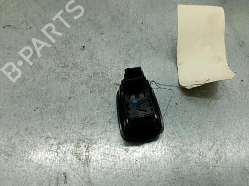 Used Right rear window switch Right rear window switch CITROËN C3 II (SC_) 1.4 VTi 95 (95 hp) 25104924 25104924