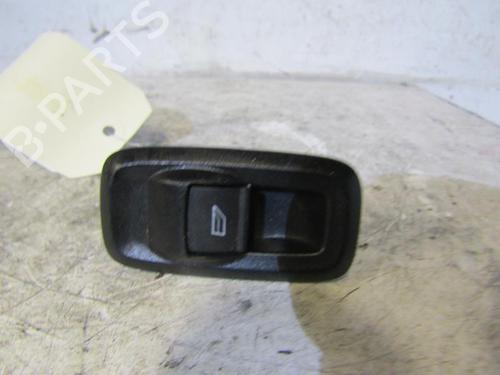 Used Right front window switch Right front window switch FORD FIESTA VI (CB1, CCN) 1.25 (60 hp) 25090474 25090474