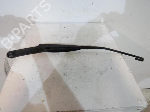 Used Front windshield wiper arm FIAT PANDA (169_) 1.1 (169.AXA1A) (54 hp) 25094831