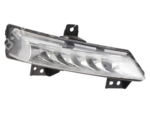 Used Right daytime light Right daytime light RENAULT MEGANE III Hatchback (BZ0/1_, B3_) [2008-2026] 34163103 34163103