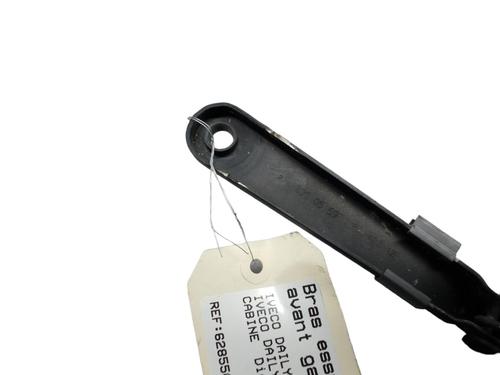 Front windshield wiper arm IVECO DAILY V Van 35C15 V, 40C15 V, 45C15 V, 50C15 V, 60C15 V,65C15 V | BP25062364C143 - Image 2