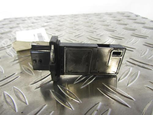 Used Mass air flow sensor NISSAN X-TRAIL II (T31) 2.0 dCi 4x4 (173 hp) 25113497