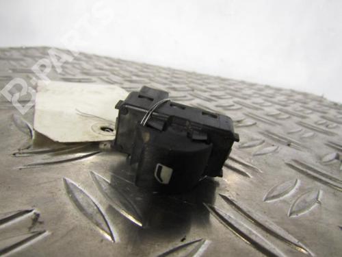 Used Left front window switch Left front window switch CITROËN BERLINGO Box Body/MPV (B9) [2008-2026] 10591939 10591939