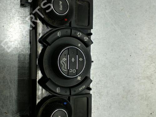 Climate control PEUGEOT 5008 (0U_, 0E_) 1.6 HDi | BP25104823I5 