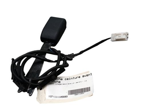 Used Seat buckle TOYOTA YARIS (_P13_) 1.3 (NSP130_, NSP130) (99 hp) 28521678