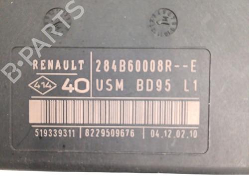Used Fuse box Fuse box RENAULT MEGANE III Grandtour (KZ0/1) 1.5 dCi (86 hp) 34044468 34044468