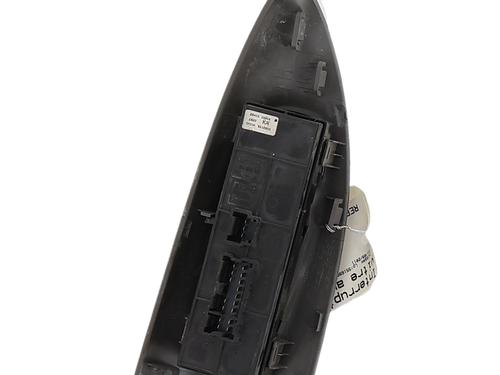 Used Left front window switch Left front window switch NISSAN JUKE (F15) 1.6 (117 hp) 34375246 34375246