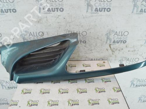 Used Grille RENAULT MEGANE I Classic (LA0/1_) 1.6 e (LA0F, LA0S) (90 hp) 25087024