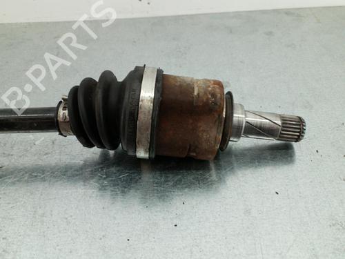 Used Left front driveshaft Left front driveshaft OPEL CORSA C (X01) 1.4 Twinport (F08, F68) (90 hp) 25077617 25077617
