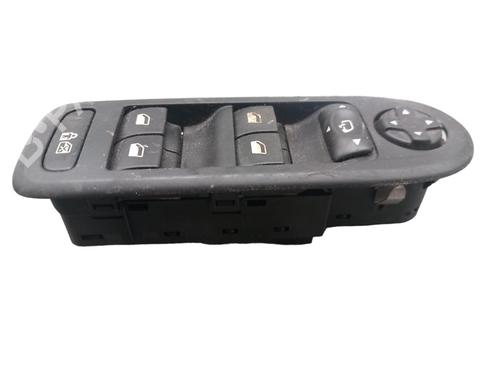 Used Left front window switch Left front window switch PEUGEOT 508 I (8D_) 1.6 HDi (112 hp) 25058439 25058439