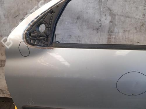 Used Left front door PEUGEOT 206 Hatchback (2A/C) 1.4 i (75 hp) 25101355
