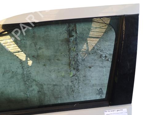 Dør venstre fortil CITROËN C4 CACTUS 1.2 VTi 82 (82 hp) 31043038