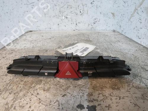 Used Warning switch PEUGEOT 308 I (4A_, 4C_) 1.6 16V (120 hp) 25066354