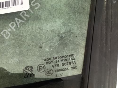 front-left-quarter-glass-peugeot-208-i-ca_-cc_-2012-2013-2014-2015-2016-2017-2018-2019-2020-2021-32438377 main image