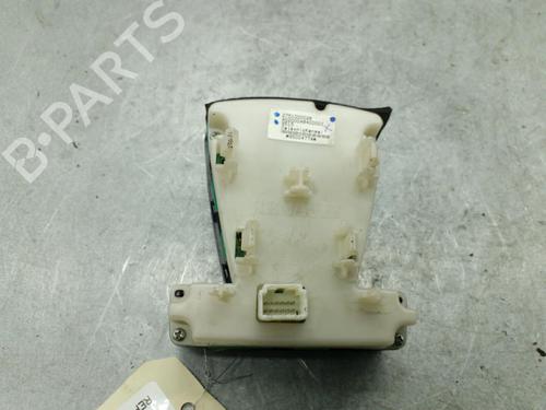 climate-control-renault-laguna-coupe-dt01-2008-2009-2010-2011-2012-2013-2014-2015-25062704 main image