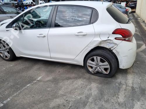 Left taillight PEUGEOT 208 I (CA_, CC_) 1.6 BlueHDi 100 | BP25099499C34 