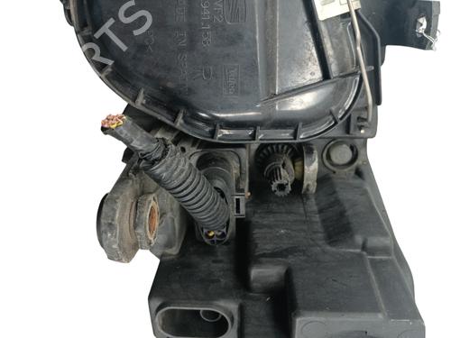 Right headlight SEAT IBIZA IV (6J5, 6P1) 1.4 | BP31980736C29