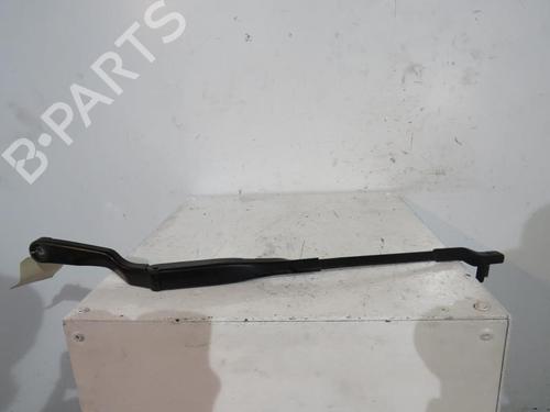 Used Front windshield wiper arm VW GOLF V (1K1) 1.6 FSI (115 hp) 25083916