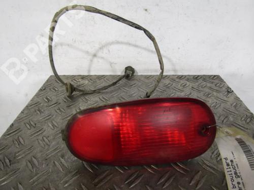 rear-fog-light-hyundai-santa-fe-i-sm-20-crdi-9240526050-2000-2001-2002-2003-2004-2005-2006-10589827 main image