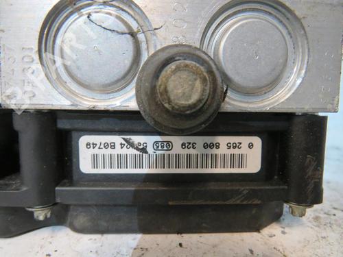 Used ABS pump ABS pump RENAULT MODUS / GRAND MODUS (F/JP0_) 1.2 (JP0C, JP0K, FP0C, FP0K, FP0P, JP0P, JP0T) (75 hp) 25080701 25080701