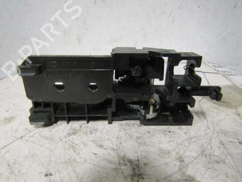 Used Front left interior door handle Front left interior door handle TOYOTA AVENSIS (_T25_) 2.0 D-4D (CDT250_, CDT250R) (116 hp) 25079477 25079477