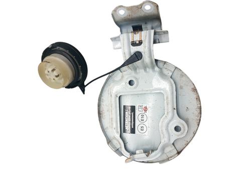 fuel-flap-toyota-yaris-_p13_-2010-2011-2012-2013-2014-2015-2016-2017-2018-2019-2020-25054806 main image