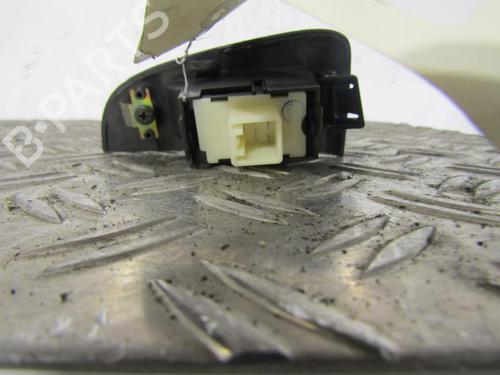 Right rear window switch TOYOTA AVENSIS (_T25_) 2.0 D-4D (CDT250_, CDT250R) | BP25069786I28 