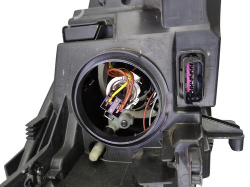 Left headlight RENAULT MEGANE III Grandtour (KZ0/1) 1.2 TCe (KZ2B, KZ11) | BP29759839C28 