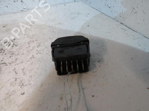 Used Right front window switch Right front window switch CITROËN XSARA PICASSO (N68) 1.6 HDi (109 hp) 25108844 25108844
