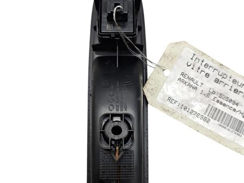 right-rear-window-switch-renault-arkana-i-lcm_-ldn_-2019-25056745 main image