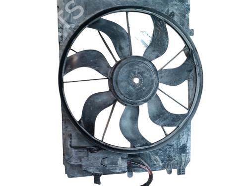Used Radiator fan MERCEDES-BENZ CLA Coupe (C117) CLA 200 CDI / d (117.308) (136 hp) 28211672
