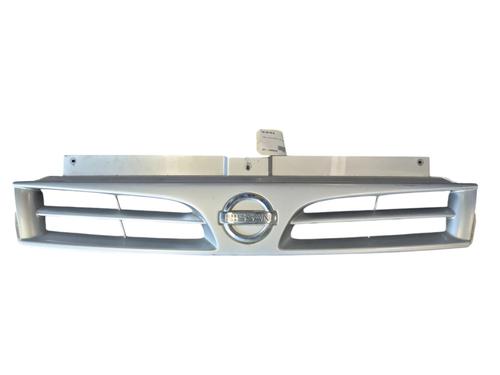 Used Grille NISSAN PRIMASTAR Van (X83) 1.9 dCi 100 (100 hp) 28962276