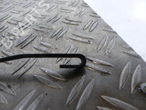 Used Front windshield wiper arm Front windshield wiper arm MAZDA MX-5 II (NB) 1.8 16V (NB8C) (146 hp) 25095422 25095422