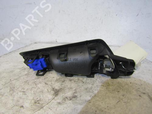 Used Front left interior door handle Front left interior door handle VW PASSAT B6 (3C2) 1.9 TDI (105 hp) 25079433 25079433